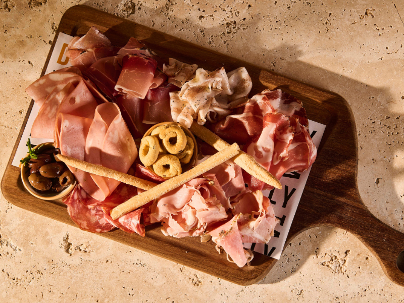 tabla embutidos italianos