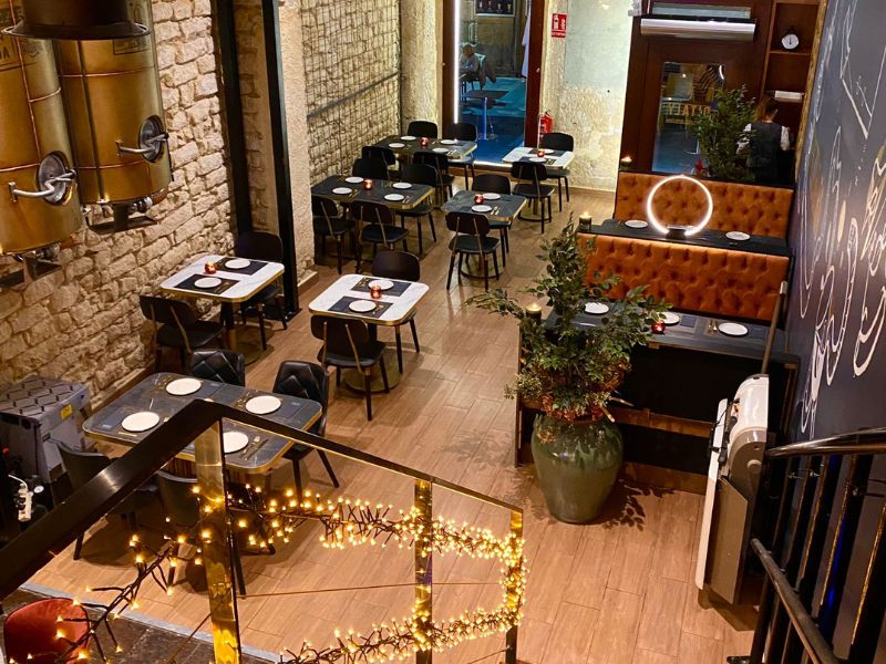 C&oacute;mo calcular el tama&ntilde;o de un restaurante