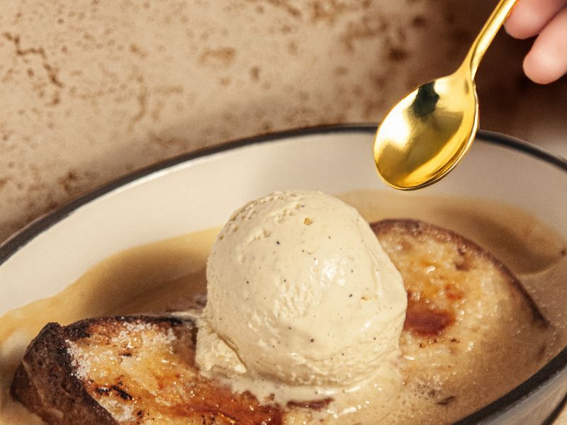 Aprende a realizar esta receta de torrija de panettone de forma sencilla